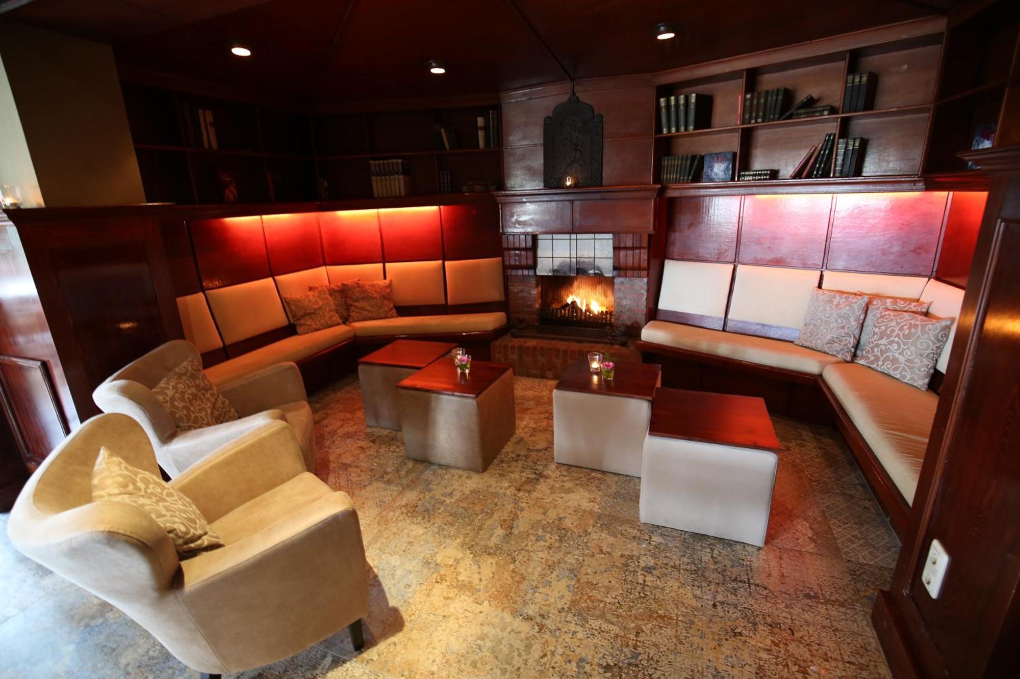 Huize Hoelterhof Wellness Hotel Restaurant 엔스헤데 외부 사진