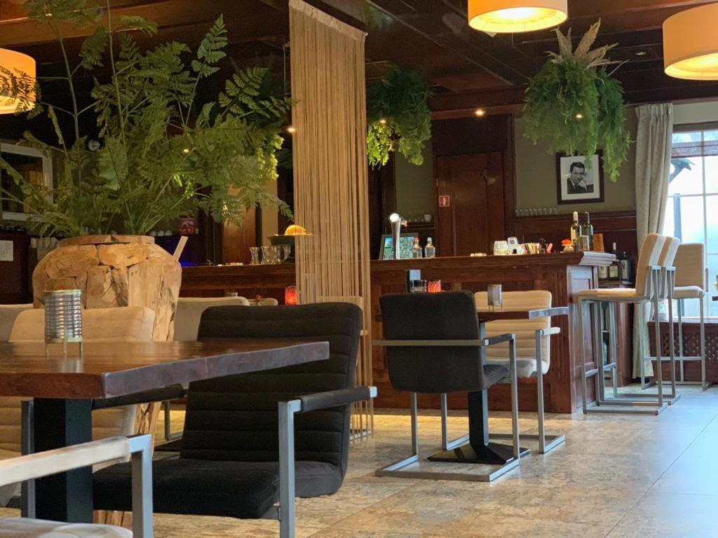 Huize Hoelterhof Wellness Hotel Restaurant 엔스헤데 외부 사진